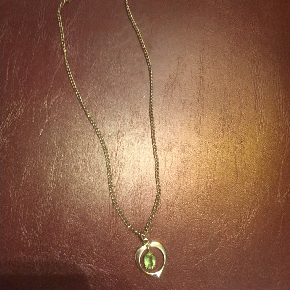 Sterling silver heart necklace!💚